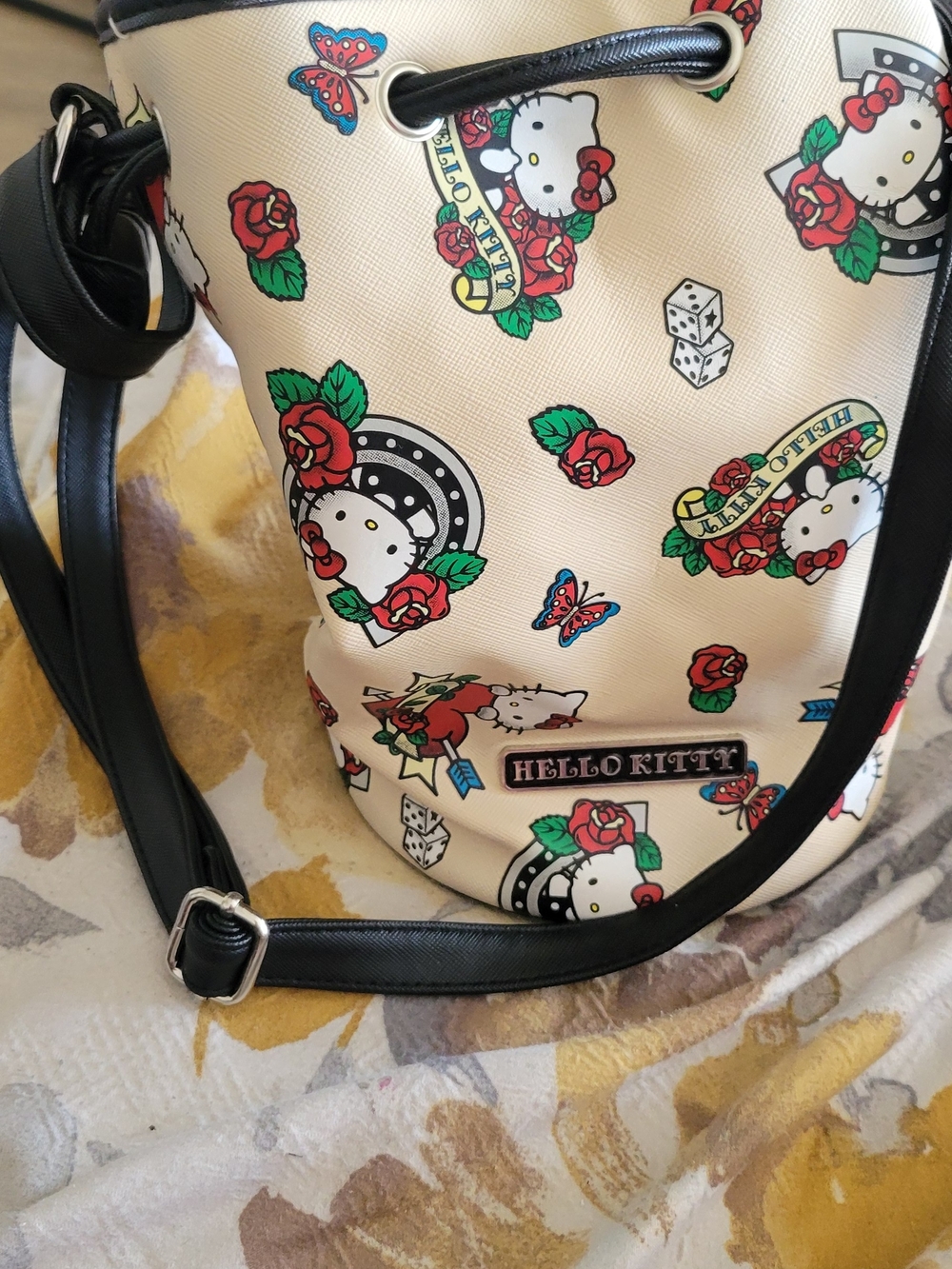 RARE VTG 2015 OG Sanrio Loungefly x Hello